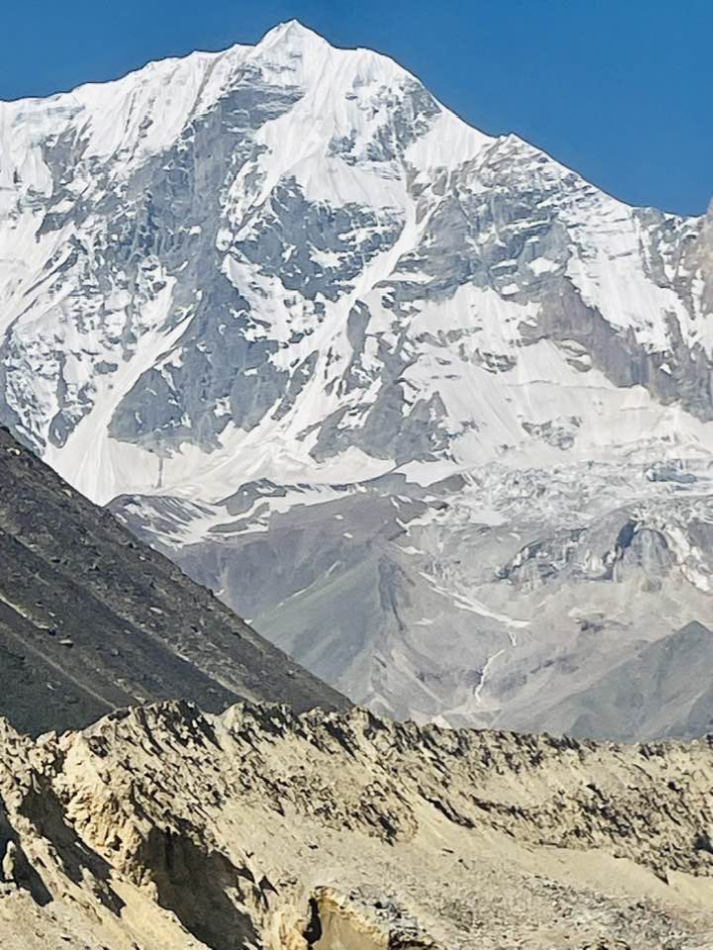 Himalaya, Expediciones, Pellissier, Prezelj, Badriashvili
