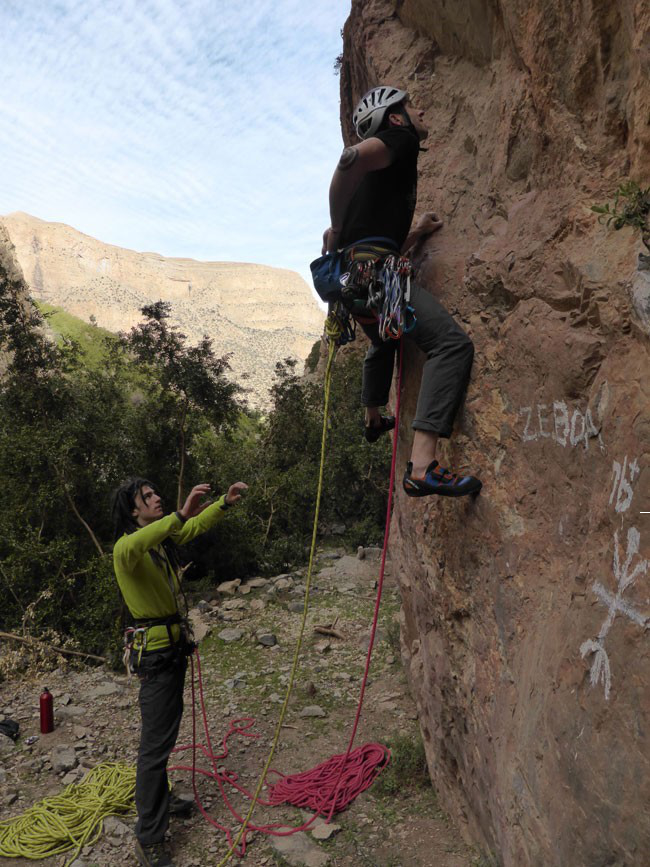 Pies de gato, Escalada deportiva, Escalada clásica, Elegir