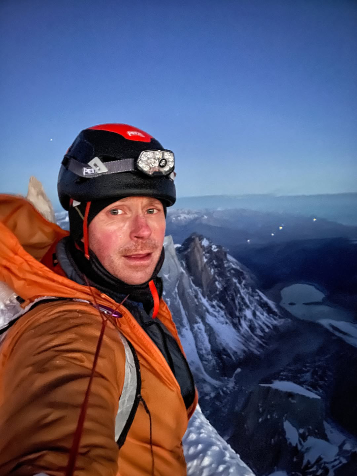 Colin Haley, Aguja Standhardt, Patagonia, Alpinismo, Escalada