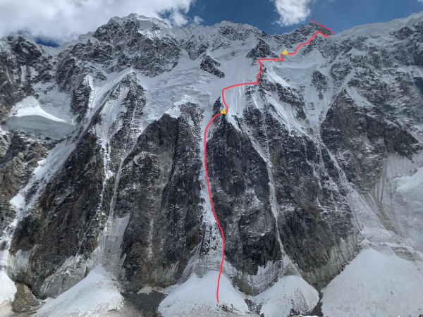 Equipo polaco escala seismil virgen en Pakistán. Tumladen Sar, 6.232m