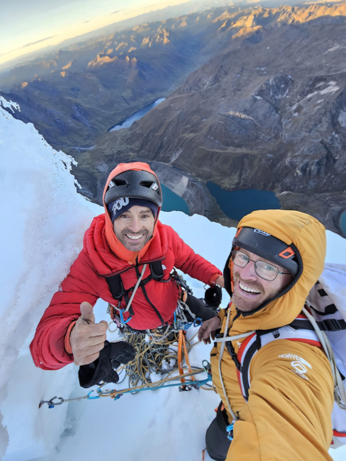 Iker Pou, Eneko Pou, Kuntur, Peru, Huayhuash, Escalada, Andes, Alpinismo