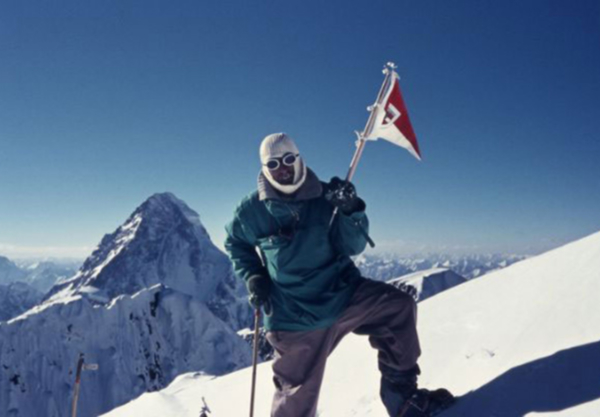 9-6-1957. 68 años de la 1ª ascensión al Broad Peak, 8.051m. El estilo ligero llega al Himalaya