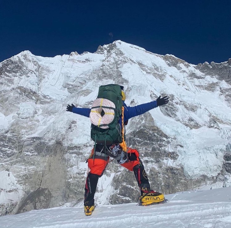 La inmensa pared nepalesa del Cho Oyu. Foto: Chhang Dawa Sherpa, SST 