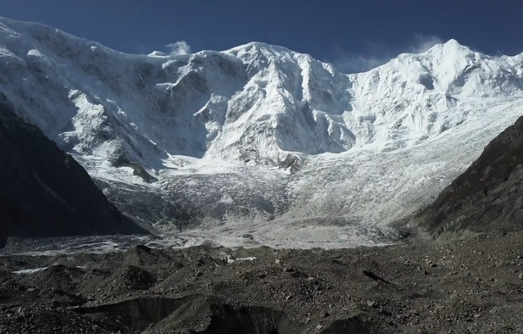 Karakorum, Expediciones, Alpinismo, Muchu Chhish, Jaroslav Bansky, Radoslav Groh, Zdenek Hak