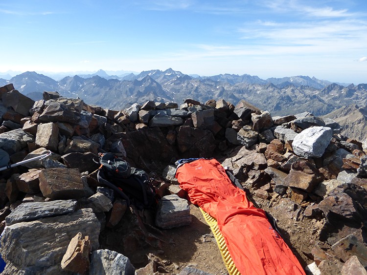 Colchonetas de acampada, Sacos de dormir, Aislante