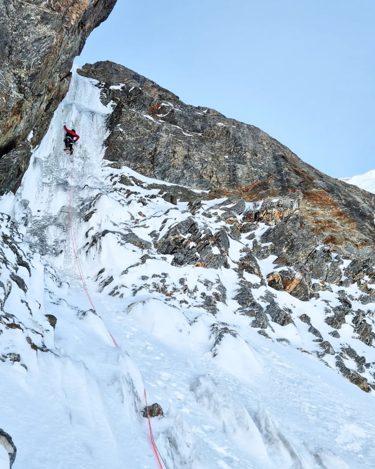 Alpinismo, Himalaya, Nepal, Expediciones, Hungchi, Dubouloz, Welfringer