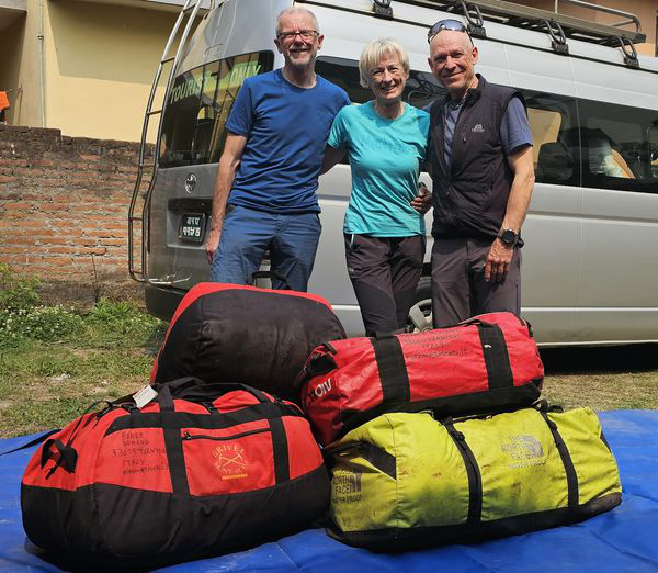 Romano Benet, Nives Meroi, Peter Hámor, Kanchenjunga, Yalung, Kangbachen