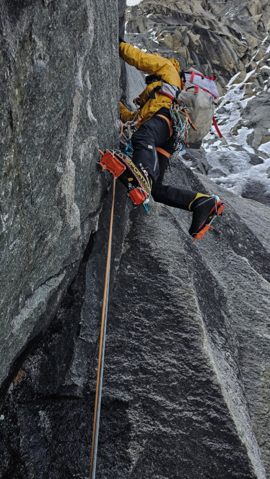Andes, Cordillera Blanca, Iker Pou, Eneko Pou, Micher Quito, Copa, Puro Floro, Alpinismo, Andinismo