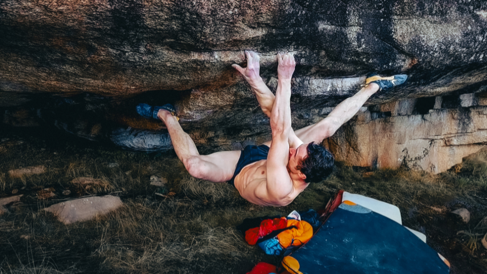 Vídeo, Adam Ondra, La Pedriza, Elemental, El Elegido,  búlder, bloque, escalada