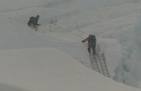 Vídeo. Everest: así es el peligroso trabajo de los Icefall Doctors