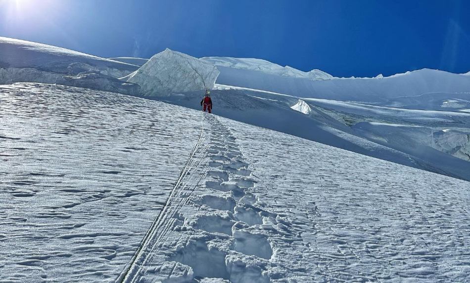 Gran Torre del Trango, Alpinismo, Esquí, Karakorum