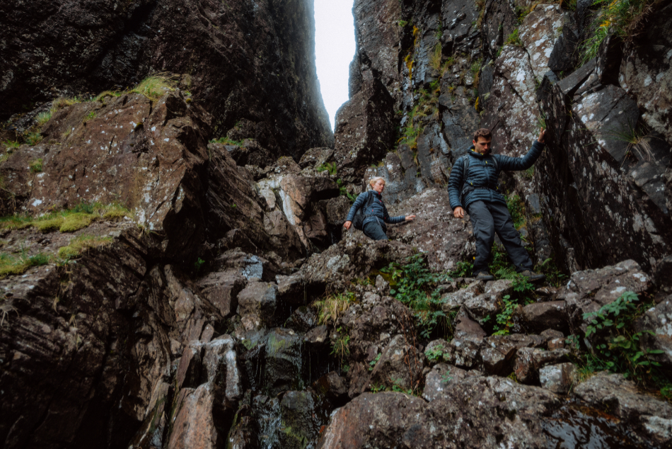Ropa de montaña, Chaquetas, Pluma, Fibra
