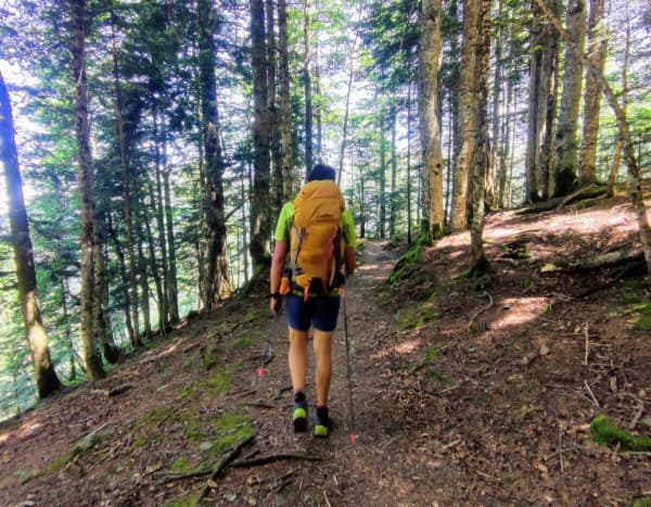 Indispensables para senderismo y trekking en el día