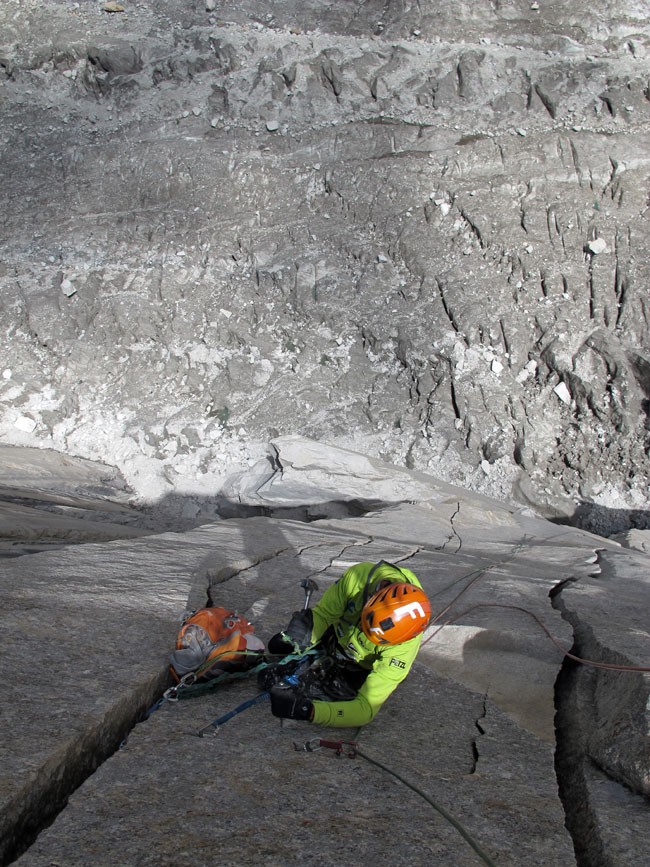 Felipe Guarderas, Roberto José Morales