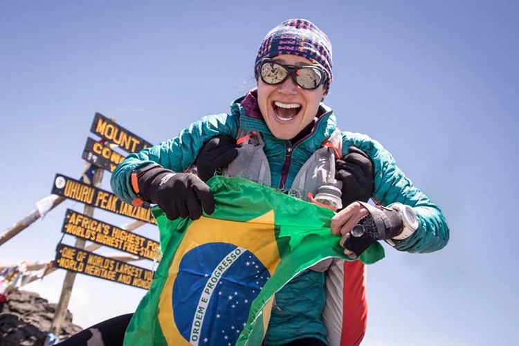 Fernanda Maciel, en la cumbre del Kilimanjaro. Foto: The North Face