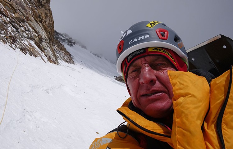 Denis Urubko, la pasada semana en el K2. foto Adam Bielecki