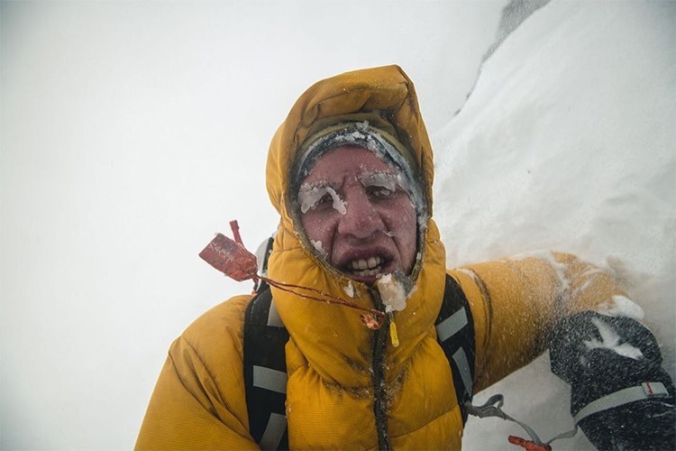 El joven alemán Jost Kobusch, al Everest invernal. Foto: Jost Kobusch