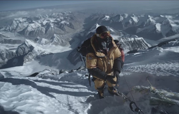 Llegando a cumbre en Everest. Foto: Renan Ozturk, Sony Alpha