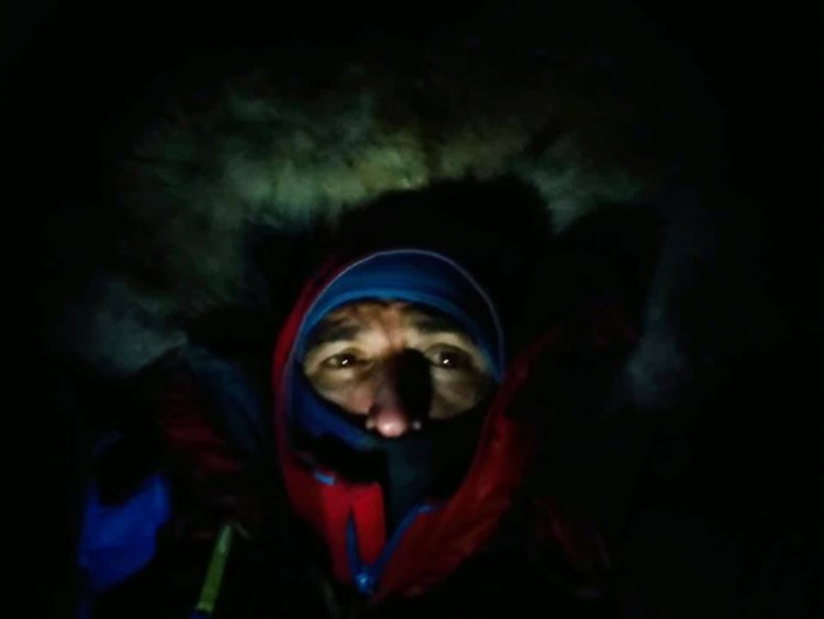 Sergi Mingote, en el campo 2 del K2 invernal. Foto: FB Sergi Mingote