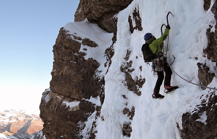 Botas rígidas, indispensables para el alpinismo técnico. Foto: Daniel Vega