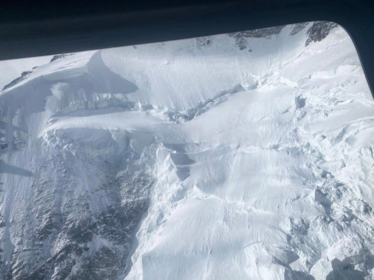 Imágenes de las zonas altas del K2 desde el helicóptero. Foto: Chhang Dawa Sherpa Imágenes de las zonas altas del K2 desde el helicóptero. Foto: Chhang Dawa Sherpa