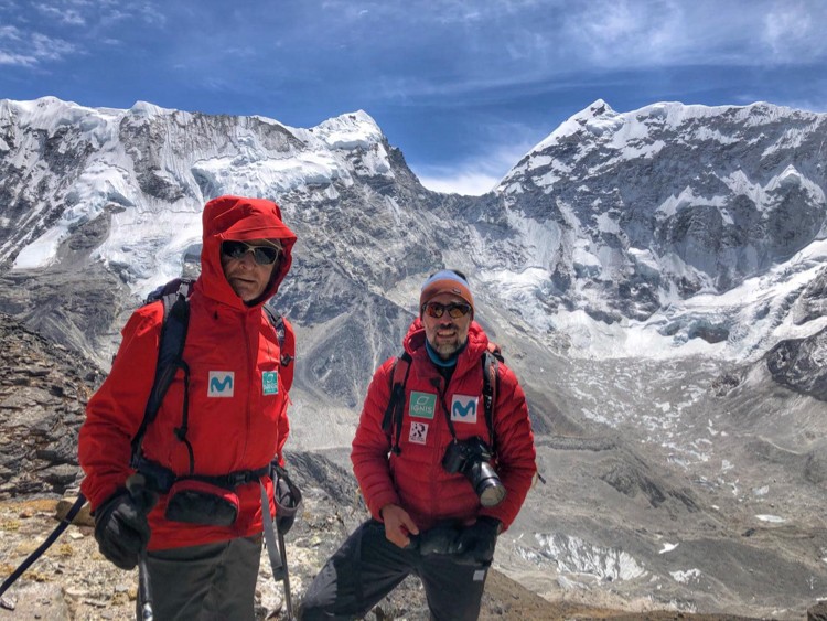 Carlos Soria y Sito Carcavilla, aclimatando en el Khumbu. Foto: Yo subo con Carlos Soria