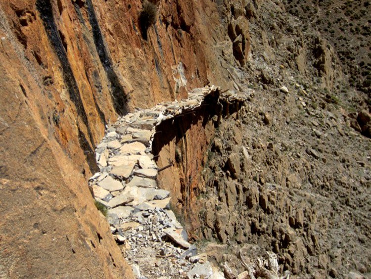 Ferrata bereber en Taghia. Foto: Álvaro Lafuente
