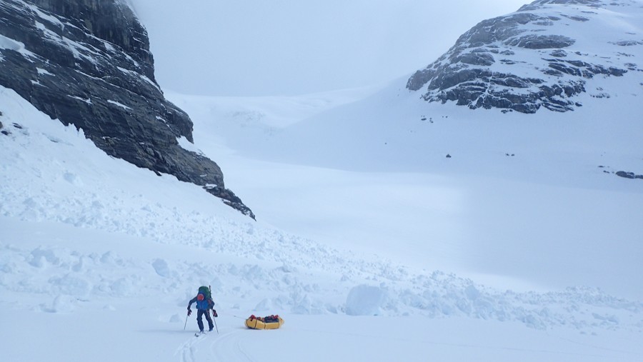 De camino hacia el glaciar. Foto: Col. José Mijares