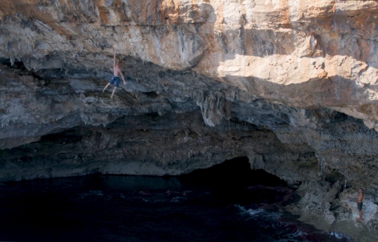 Jakob Schubert, psicobloc en Mallorca. Foto: Jakob Schubert