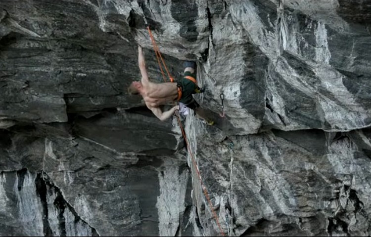 Jakob Schubert, intento de encadene de Project Big, Flatanger. Foto: Jakob Schubert