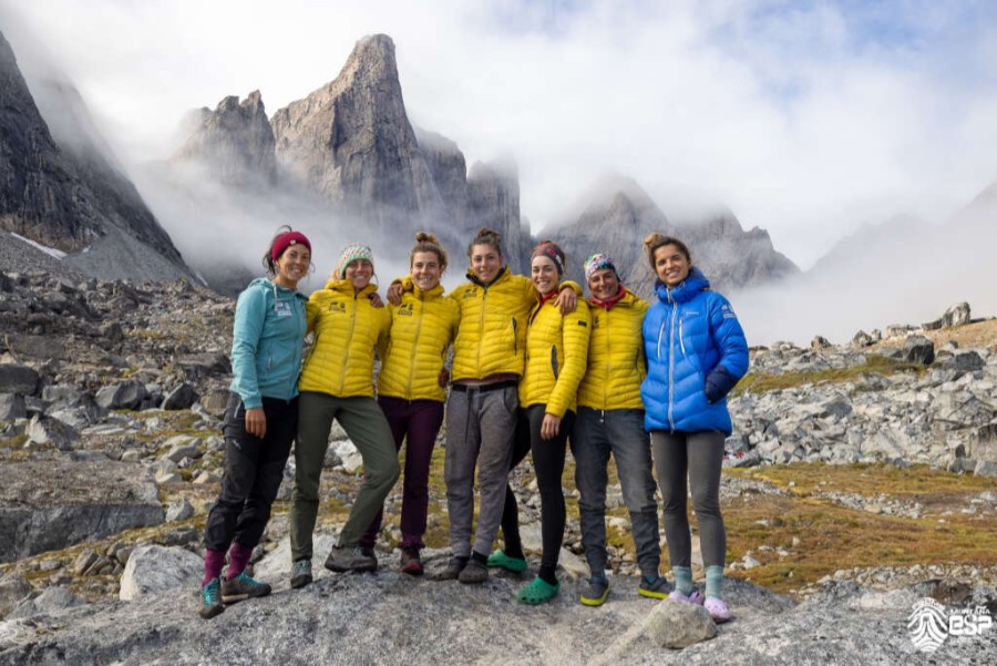 Equipo Femenino de Alpinismo. Foto: Juan Miguel Ponce