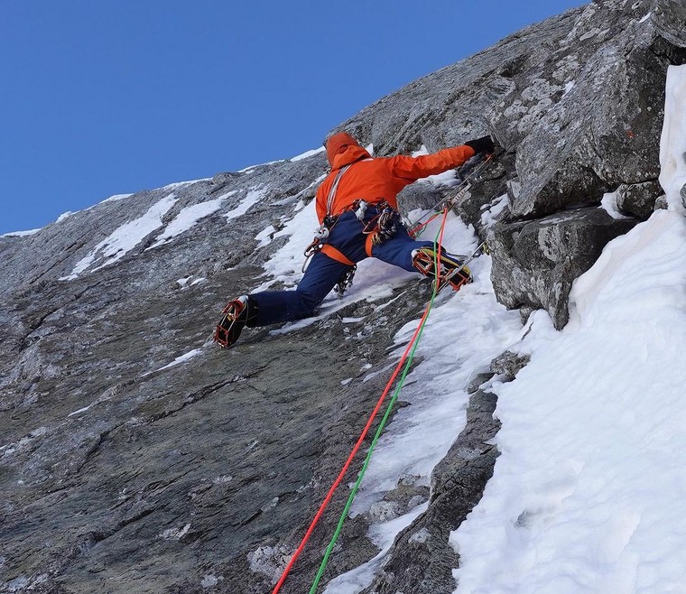 Benjamin Védrines, en el Pic Sans Nom, Écrins. Foto: IG Benjamin Védrines