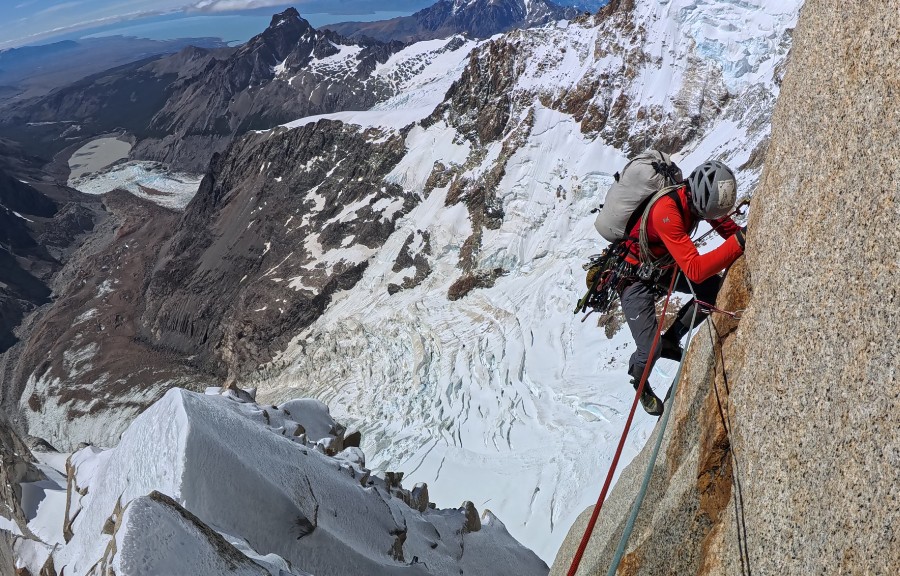 Toralles, Mulero, Martín, Filo Sureste Cerro Torre. Foto: Col. Marc Toralles