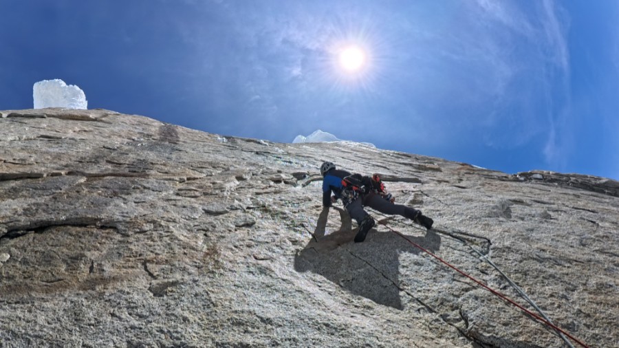 Toralles, Mulero, Martín, Filo Sureste Cerro Torre. Foto: Col. Marc Toralles