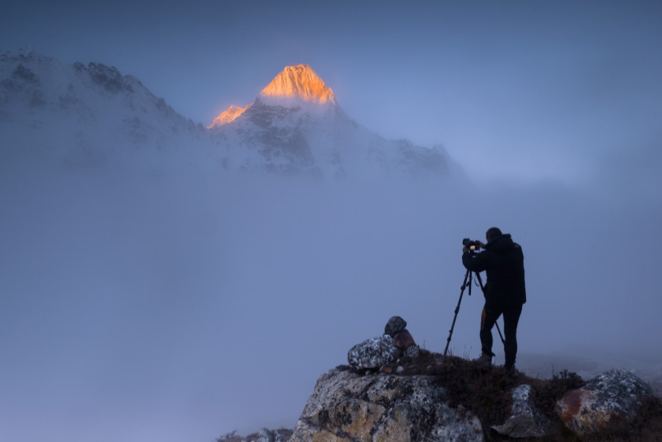 Wedge Peak al amanecer. Foto: Javier Camacho