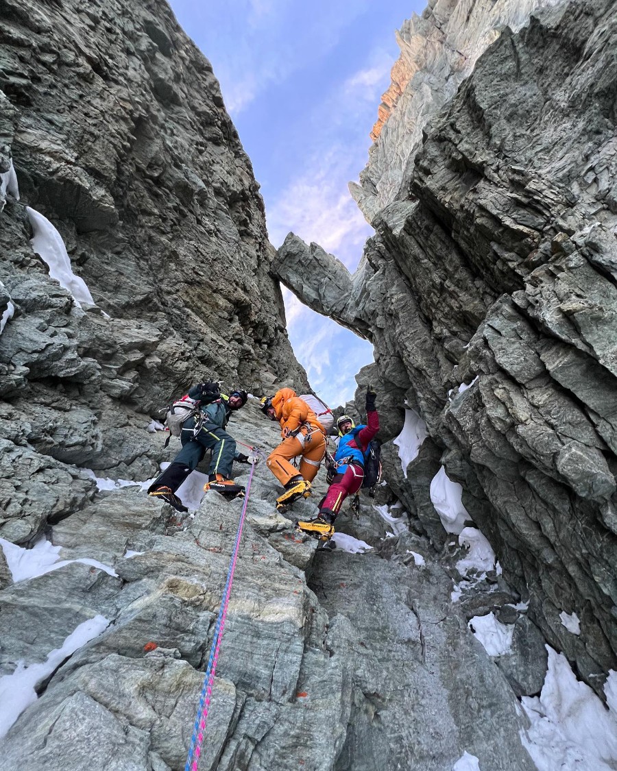 Cazzanelli, Farina, Perruquet y Stradelli, apertura en el Matterhorn. Foto: Col. Cazzanelli