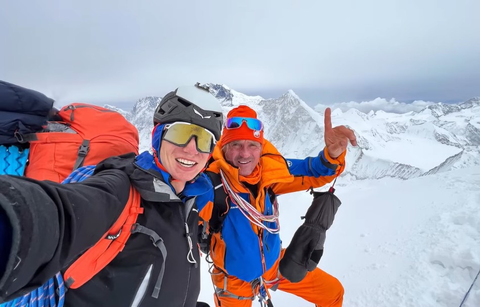 Marek Holecek y Matej Bernat, 1ª escalada NO Sura Peak. Foto: Marek Holecek