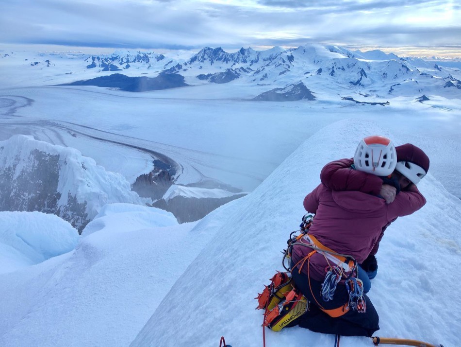 En la cima del Cerro Torre. Foto: Col. Maud Vanpoulle