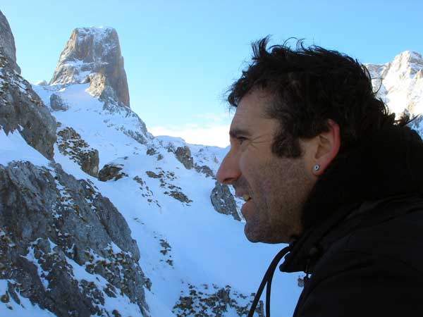 Óscar Palacios, Álvaro Novellón