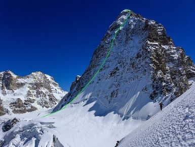 Marko Prezelj, Ales Cesen y Luka Lindic, 1ª escalada de la norte del Hagshu, (6.657m)