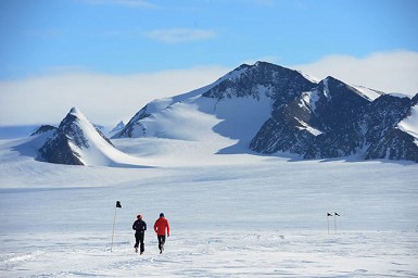 Antarctic Ice Marathon 2014. 100km por el continente helado