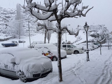Días de nieve en el Pirineo; fotos de Benasque hoy