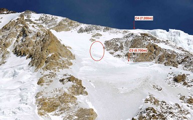 Alex Txikon y sus compañeros alcanzan los 7.200m e instalan el campo 4; esta noche parten hacia cima en el Nanga Parbat