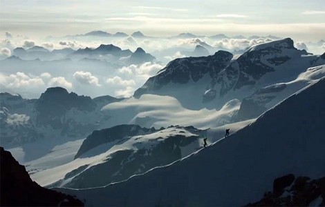 Video: Ueli Steck, the Swiss Machine II; el suizo en acción