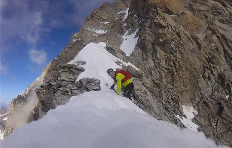 Ueli Steck: Arista Innominata al Mont Blanc en 5:30h
