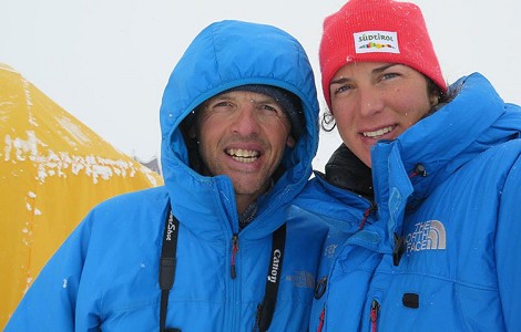 Simone Moro y Tamara Lunger, a por la 1ª travesía de las cumbres del Kangchenjunga