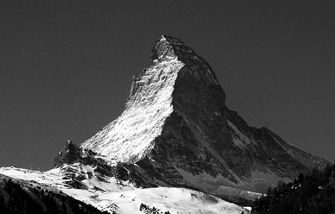 Schweizernase, 1100m, VII+, A4. Norte Matterhorn, Alex Huber, Arnold y Senf