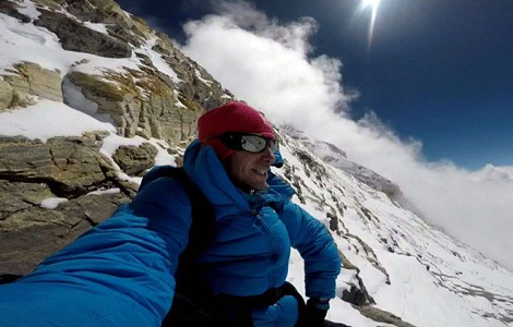 Kilian Jornet, Everest: Campo base avanzado, 8.400m, en 6 horas