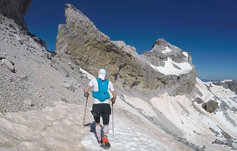 Iker Karrera realiza la Alta Ruta de los Perdidos, 92,84km, en 13:42h