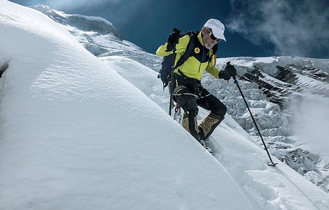Carlos Soria, fin de la expedición. La nieve les echa del Dhaulagiri